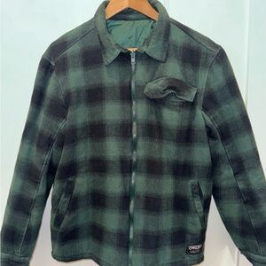 Oakley Men's Dark Green Checkered Jacket